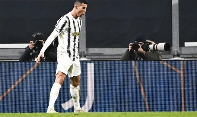 KOK体育-C罗超贝利成足球史上进球王？二战时代神人超800球