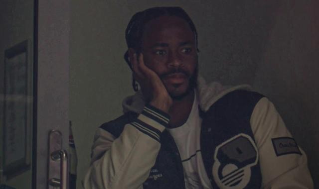 KOK体育官网-阿森纳连胜止步！布莱顿+裁判联手造赖斯争议红牌？