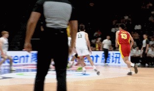KOK体育官网-强势反弹!张博源&陈家政合砍40分7篮板