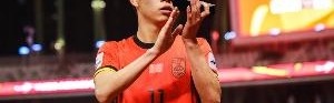 期待首秀！18岁王钰栋入选中澳战名单&amp;穿11号，首进国足正赛名单
