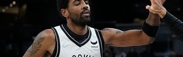 KOK体育官网-打打停停仍能频繁高效输出 欧文就是超级大学霸